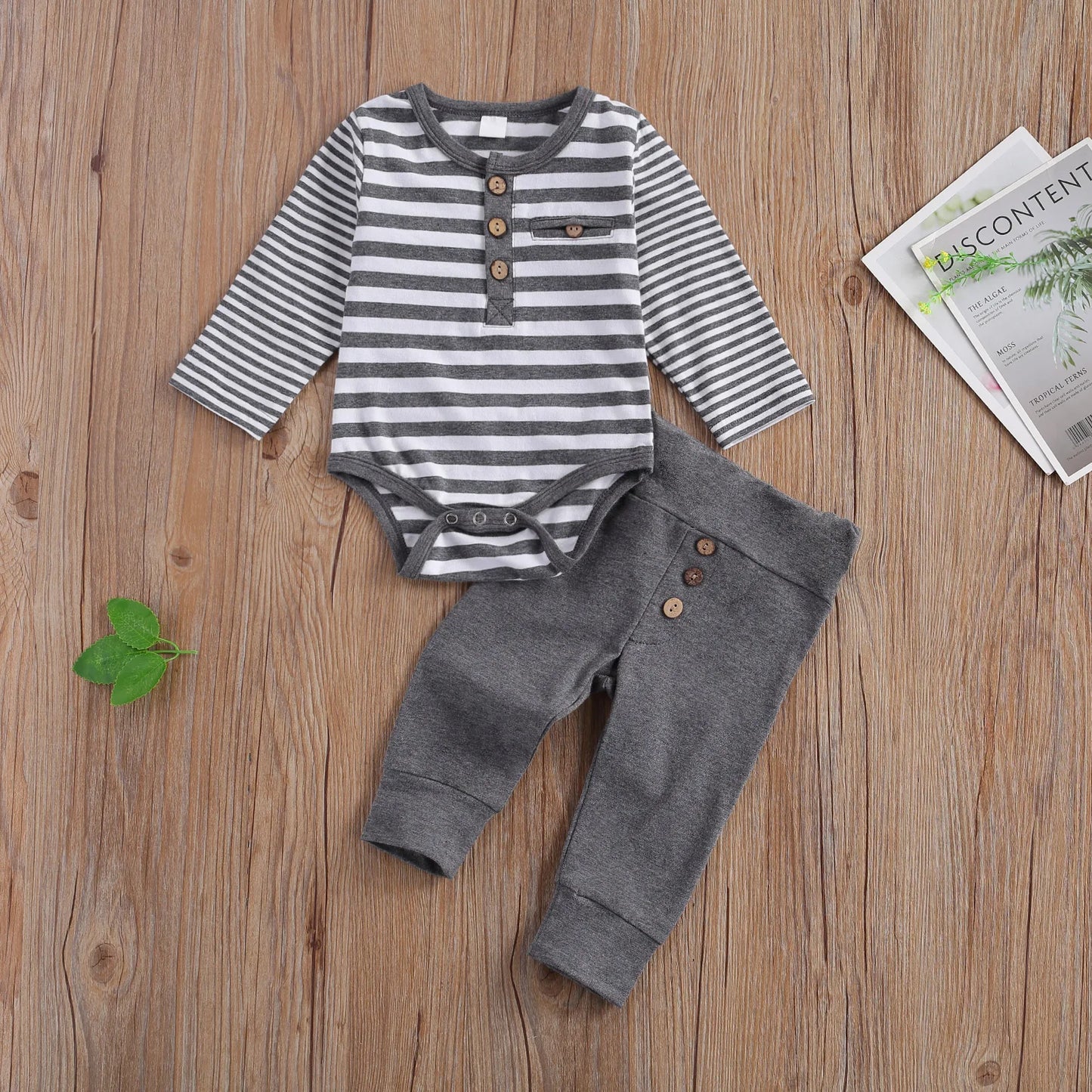 Lioraitiin Baby Striped Long Sleeve Romper And Trousers Set