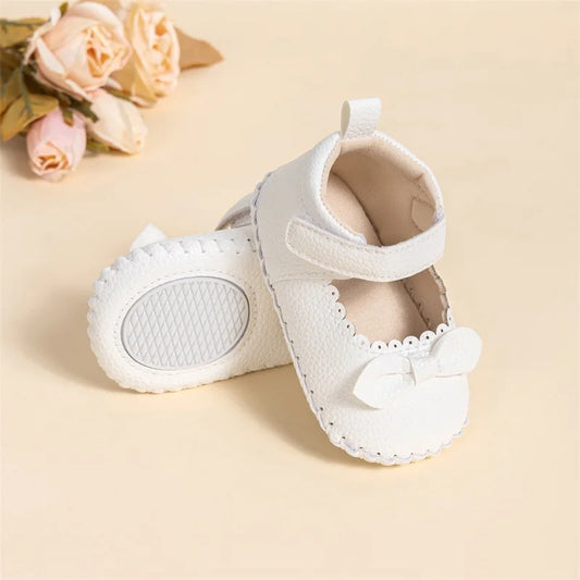 CN Adorable Baby Girls Mary Jane Shoes With Bow Details