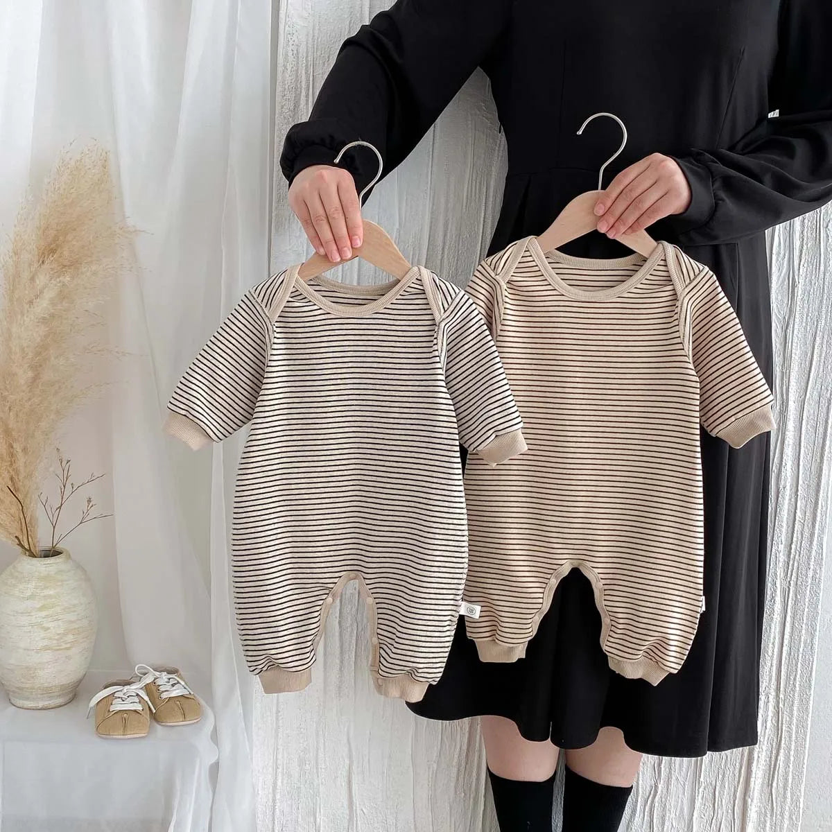 Guangdong Baby Autumn Winter Striped Jumpsuit Collar Unisex