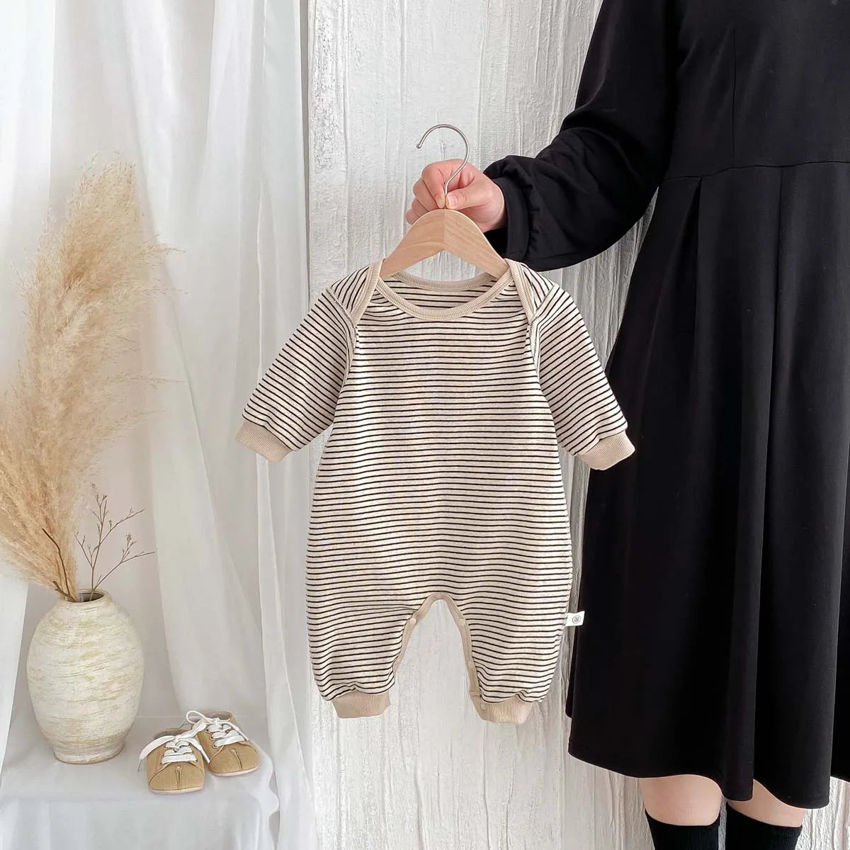 Guangdong Baby Autumn Winter Striped Jumpsuit Collar Unisex