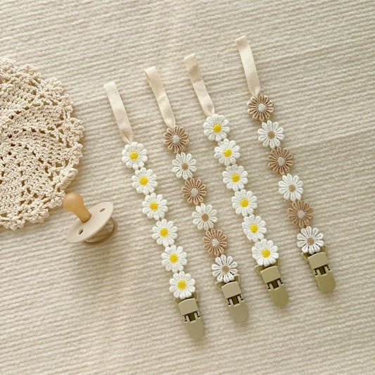 Hign-concerned Daisy Pacifier Clips Baby Accessories
