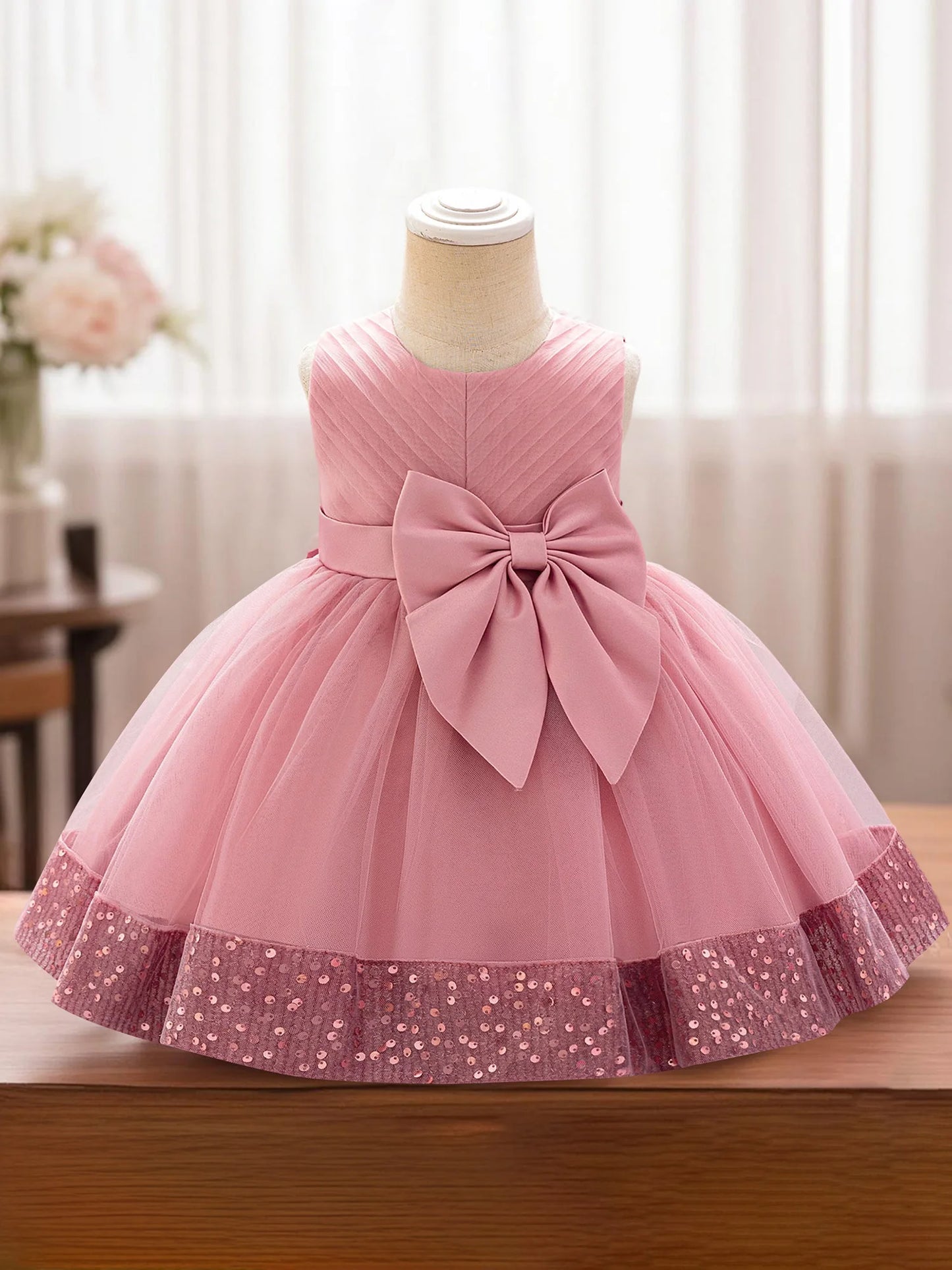 Guangdong CN Girls Sleeveless Round Neck Sequins Tulle Dress