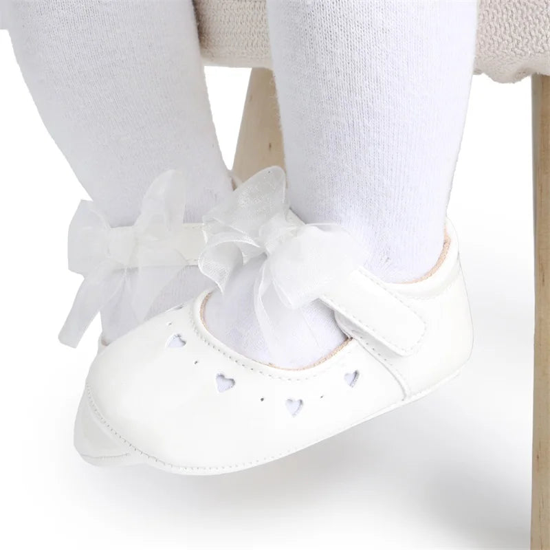 Guangdong Adorable Baby Mary Jane Flats With Heart Cutout