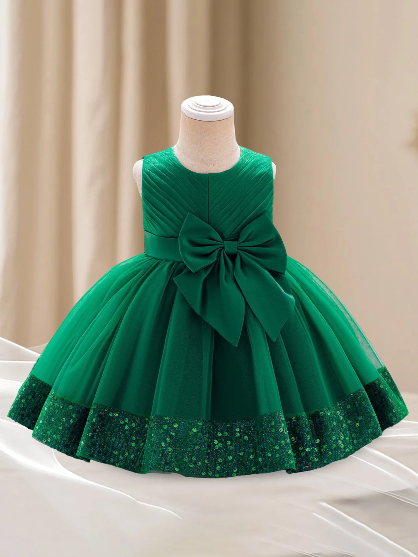 Guangdong CN Girls Sleeveless Round Neck Sequins Tulle Dress