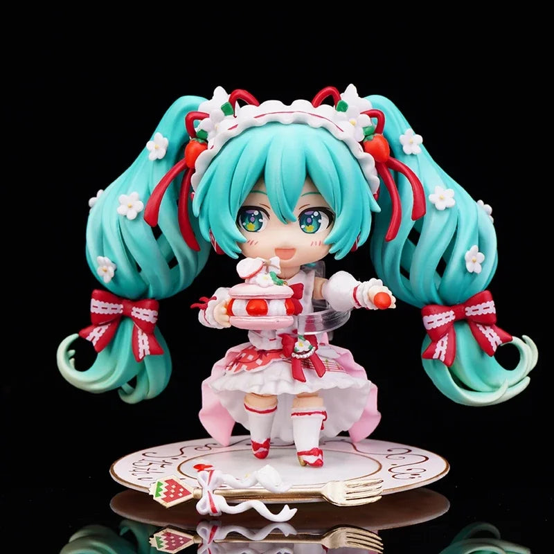 10cm #1939 Hatsune Miku Anime Figure 15th Anniversary Strawberry Miku Action Figure #1940 PVC Collection Model Doll Toys Gift