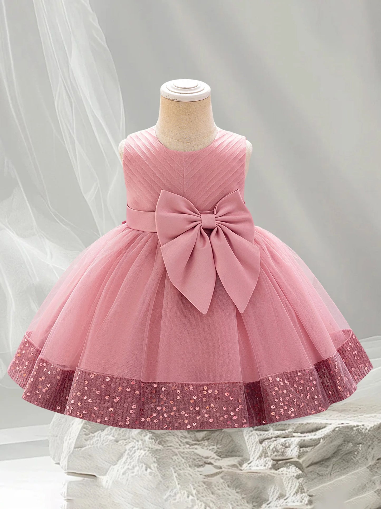 Guangdong CN Girls Sleeveless Round Neck Sequins Tulle Dress