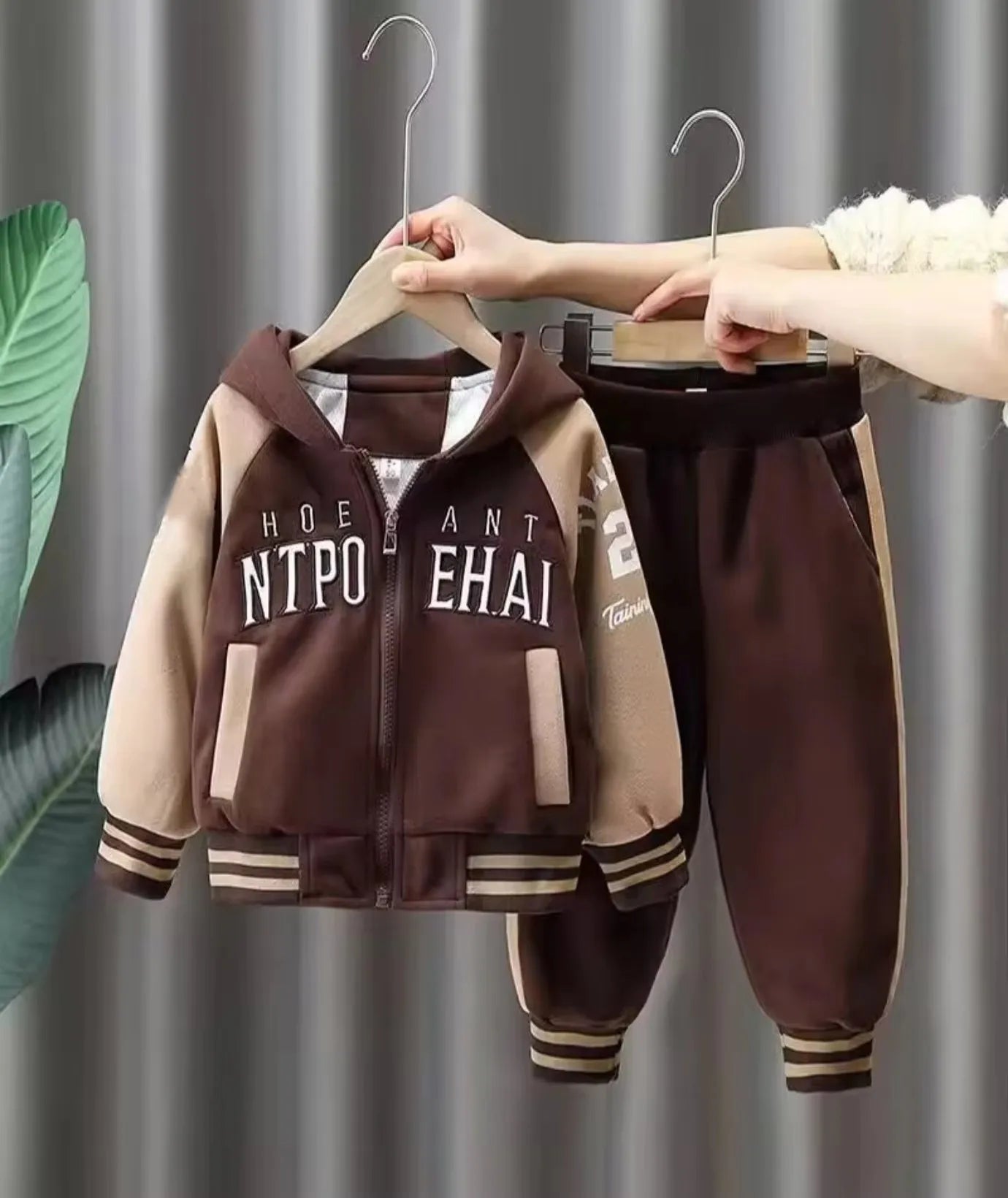 Henan Boys Embroidered Hooded Patchwork Coat And Pants Set